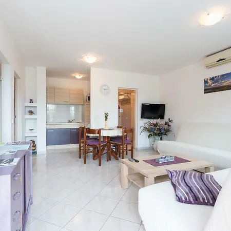 Daire Apartman Studio *